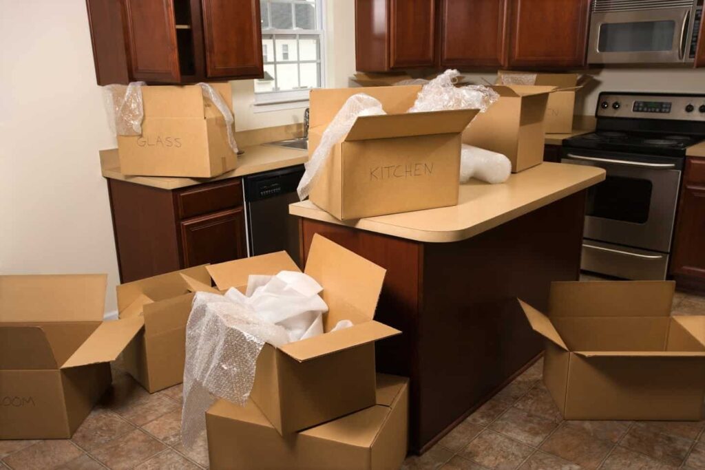 

Packing Your Kitchen: Step-by-Step Guide

Last Minute Movers 

Tim's Last Minute Moving 
